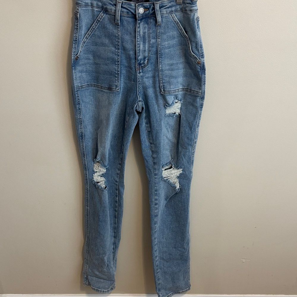 Judy Blue Light Blue Distressed Boyfriend Jeans size 7/28